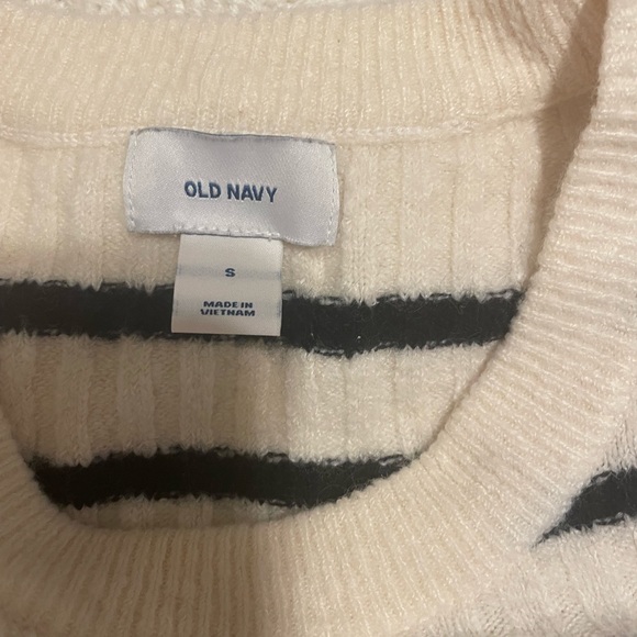 stripped sweater - Picture 3 of 3